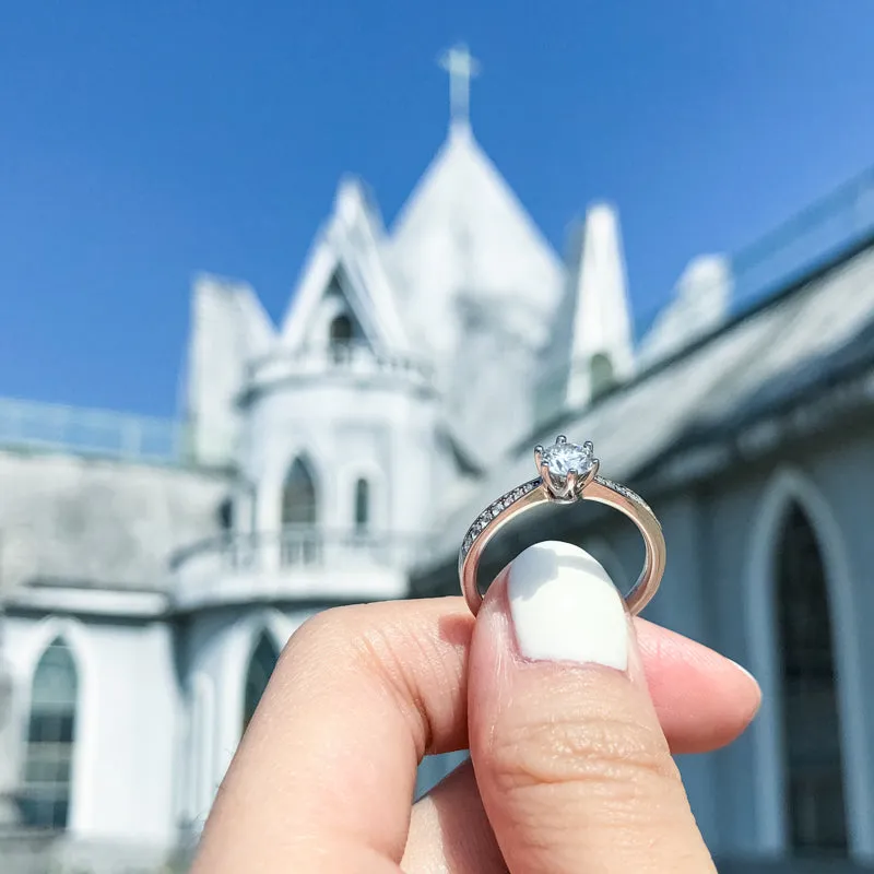 0.5ct Round Cut Moissanite Ring