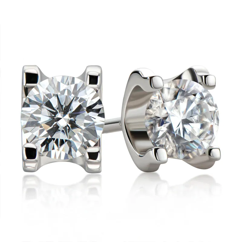 0.5ct/1.0ct Classic Round Cut Moissanite Stud Earrings