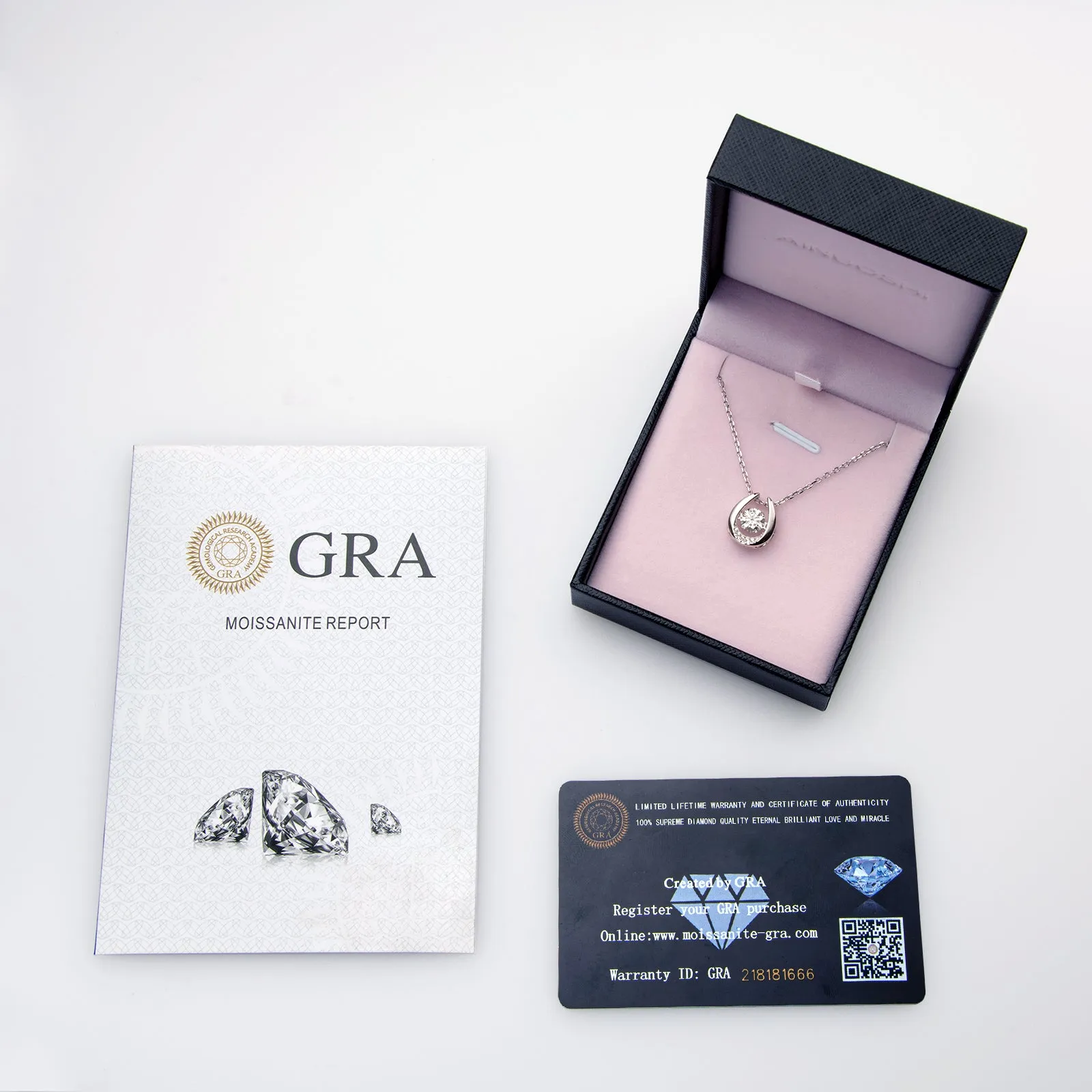 0.8ct Dancing Moissanite Lucky Horseshoe Pendant Necklace