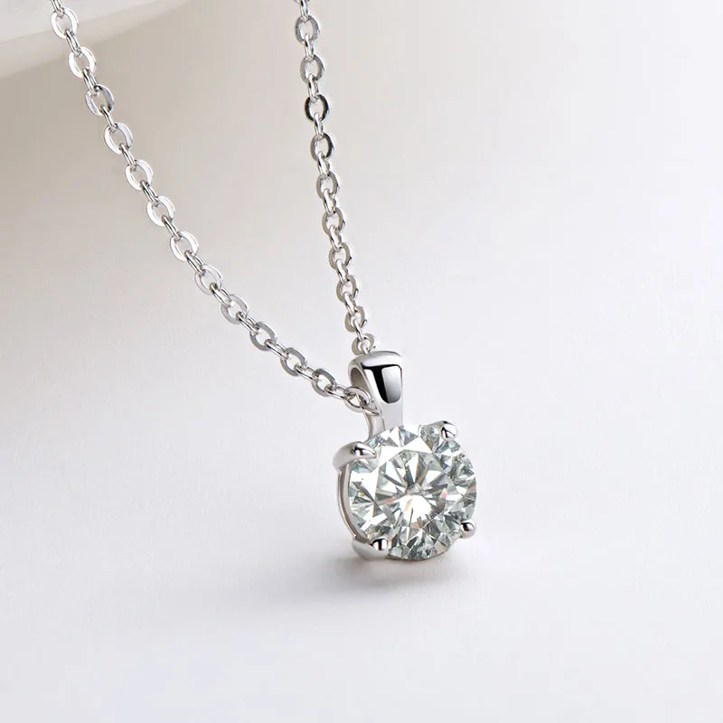 1CT Round Cut Moissanite Diamond Pendant Necklace