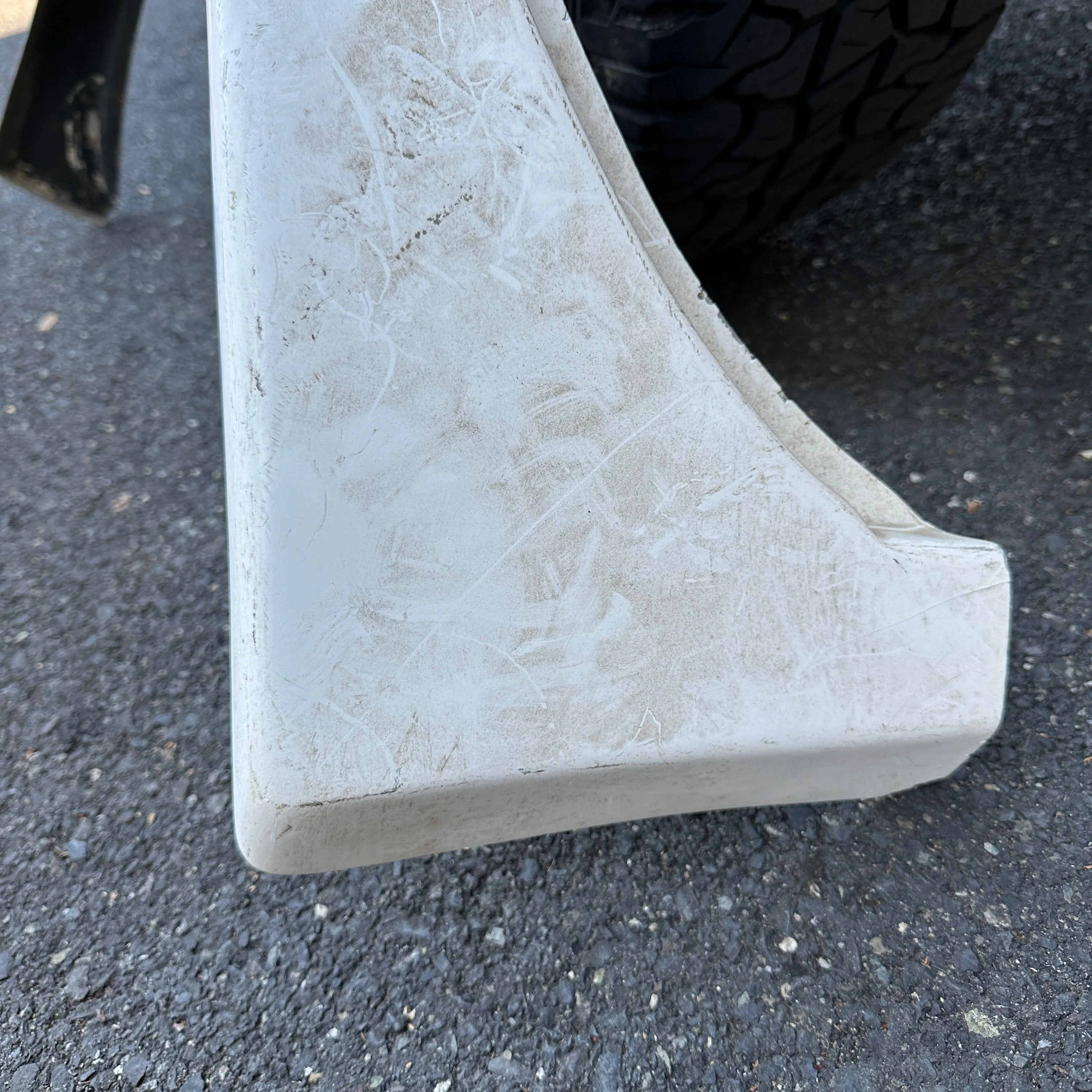 78-95/96 Chevy/GMC Van - Single LEFT FRONT Deep Lip Flare