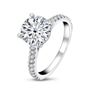 Brilliant Round Cut Moissanite Diamond Ring
