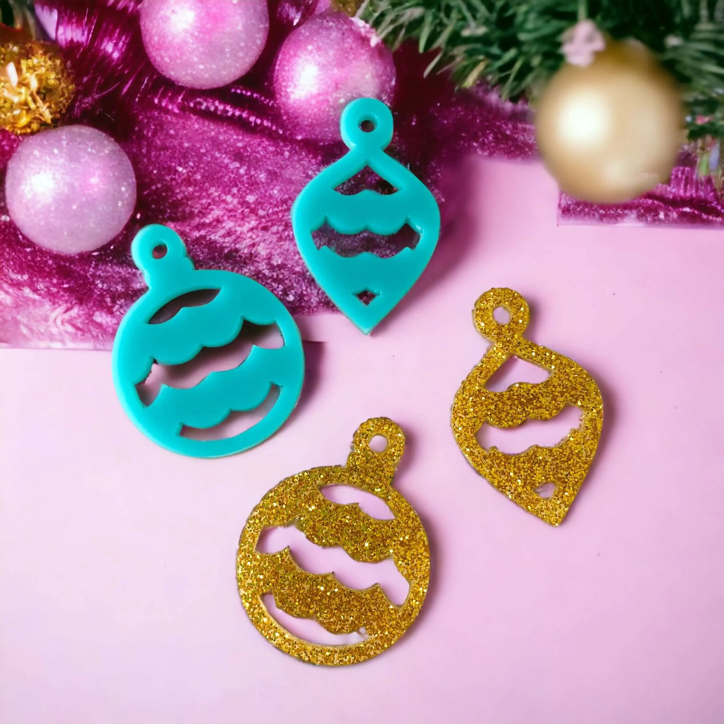 Classic Bauble Duo  - 4 Pair Set -  Christmas Acrylic Shapes