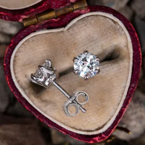 Classic Brilliant Round Cut Moissanite Diamond Stud Earrings