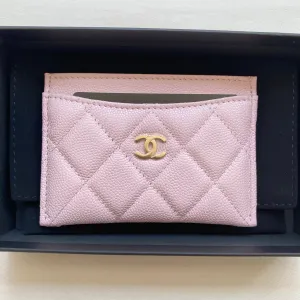 Classic Card Holder in 21S Rose Clair Caviar