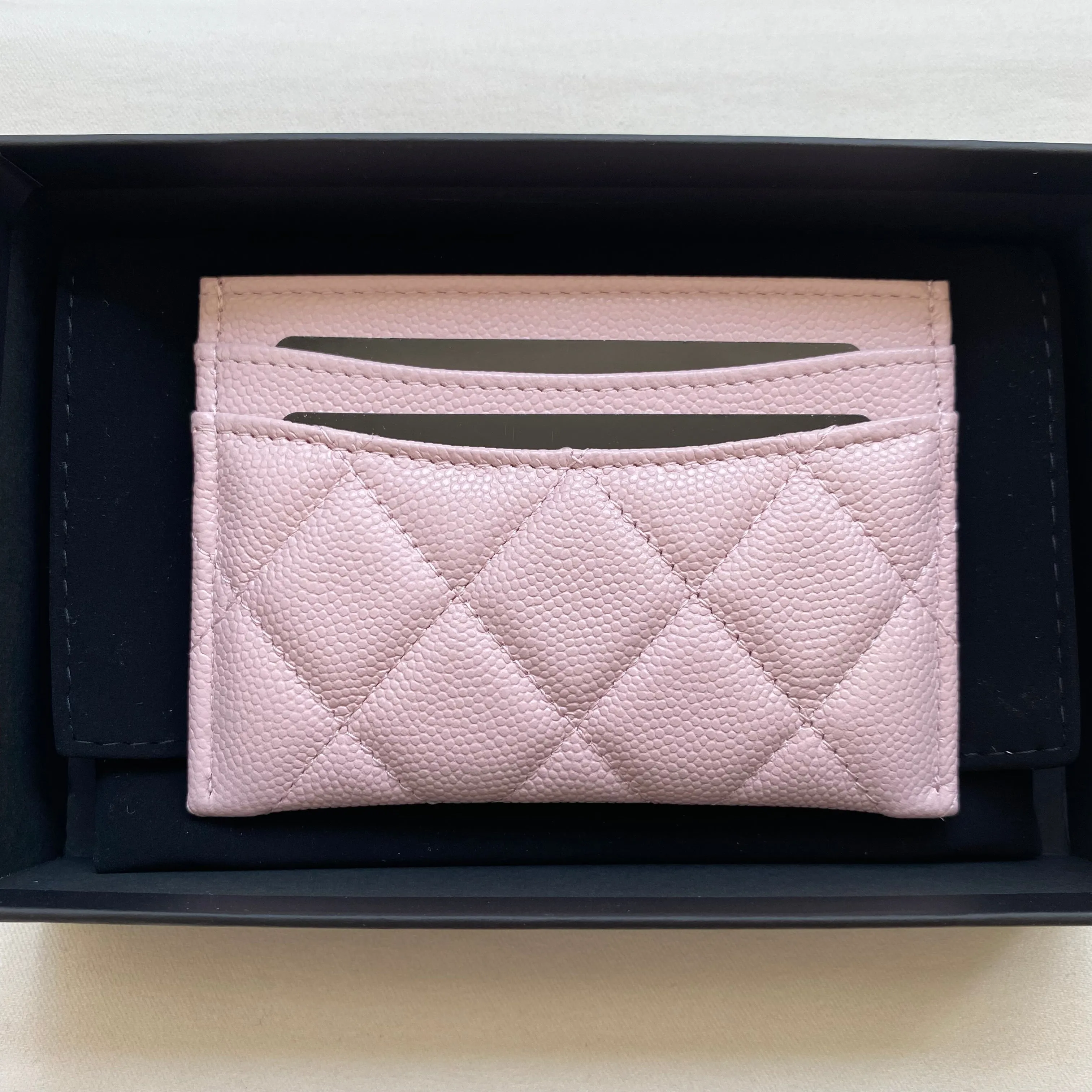 Classic Card Holder in 21S Rose Clair Caviar