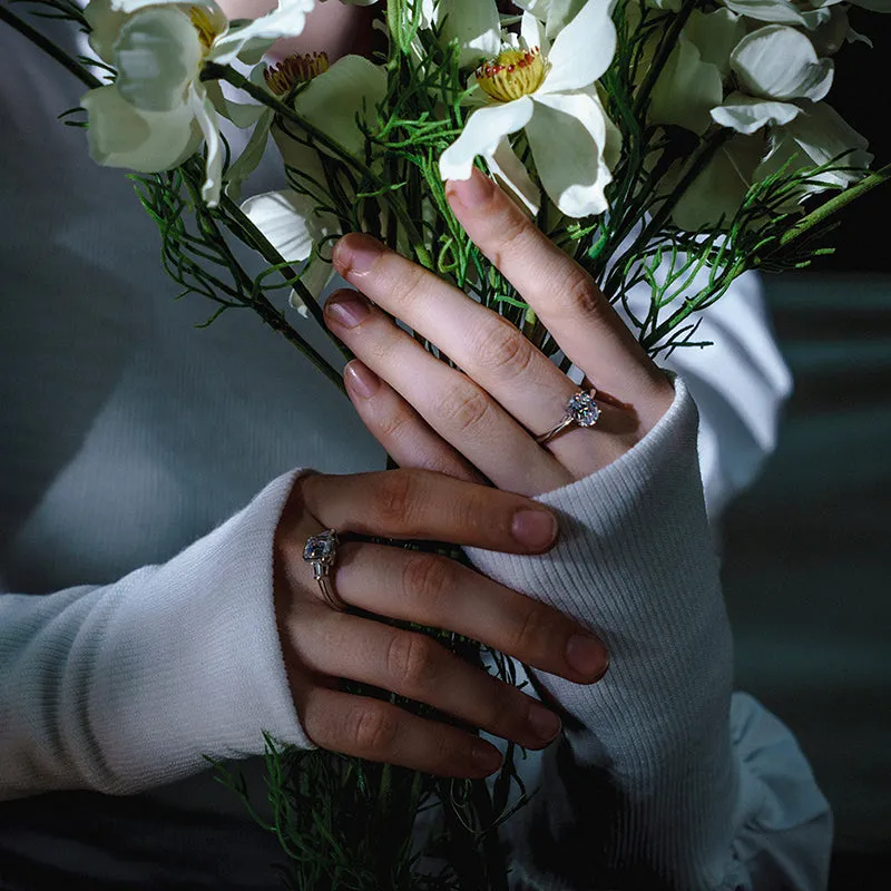 Classic Oval Solitaire Moissanite Diamond Ring