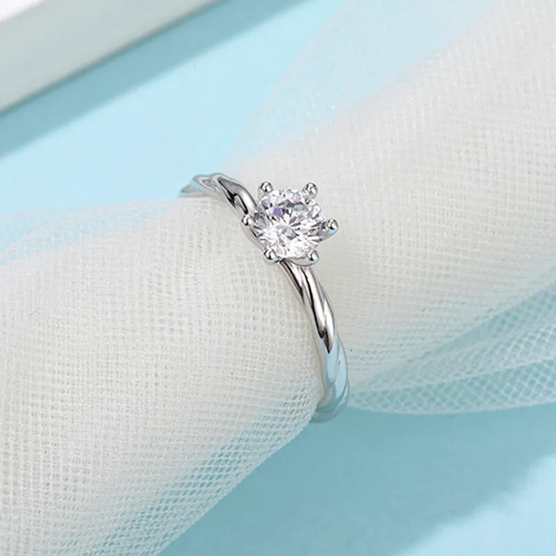 Classic Round Cut Moissanite Vine Ring
