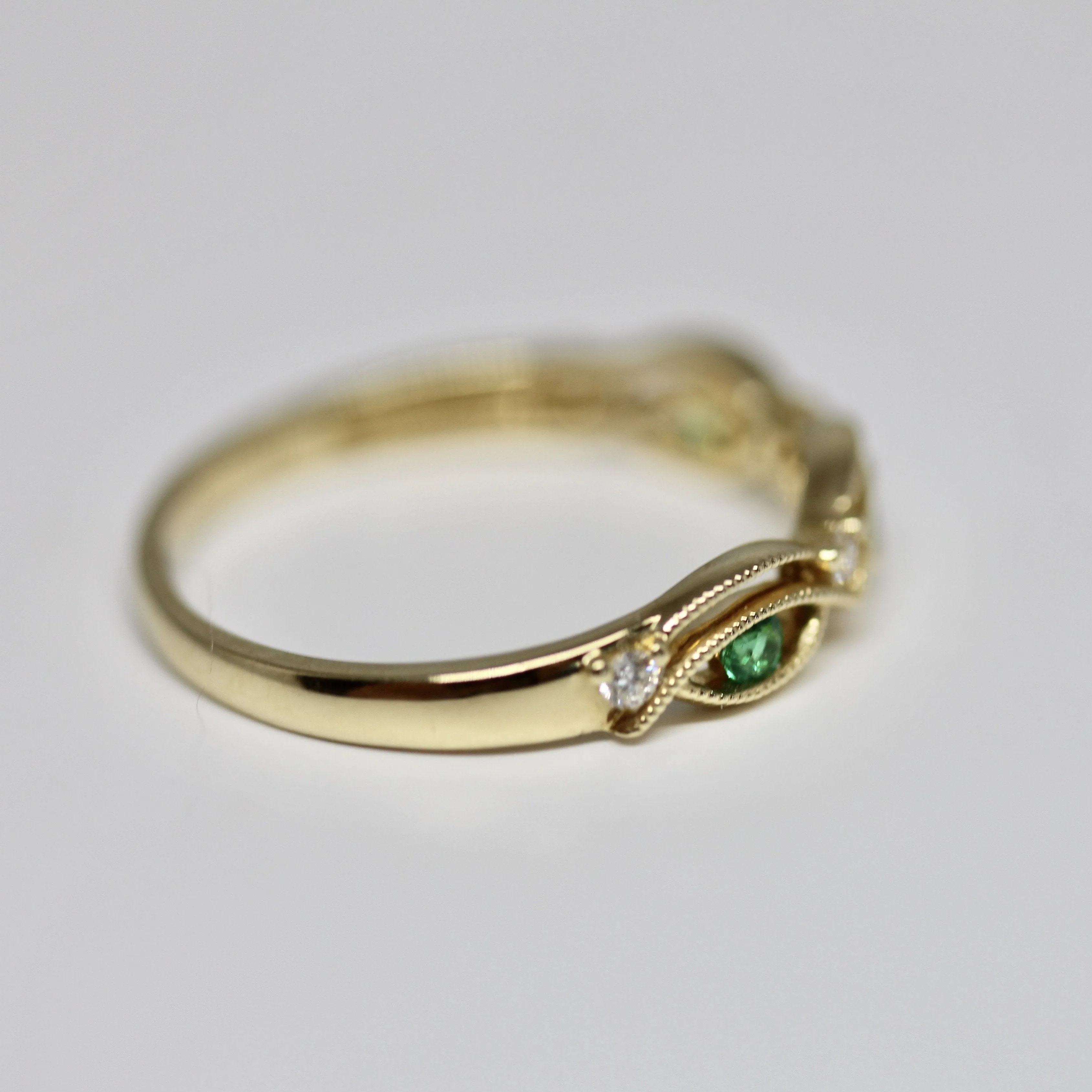 Diamondaire Emerald and Round Diamond Stackable