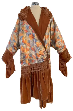 Fabulous 1920s Coral Silk Metallic Gold Lame Flapper Coat w Velvet Detailing