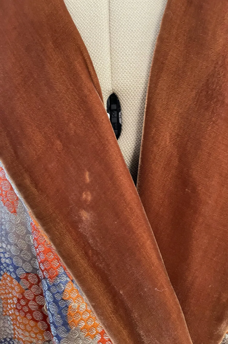 Fabulous 1920s Coral Silk Metallic Gold Lame Flapper Coat w Velvet Detailing