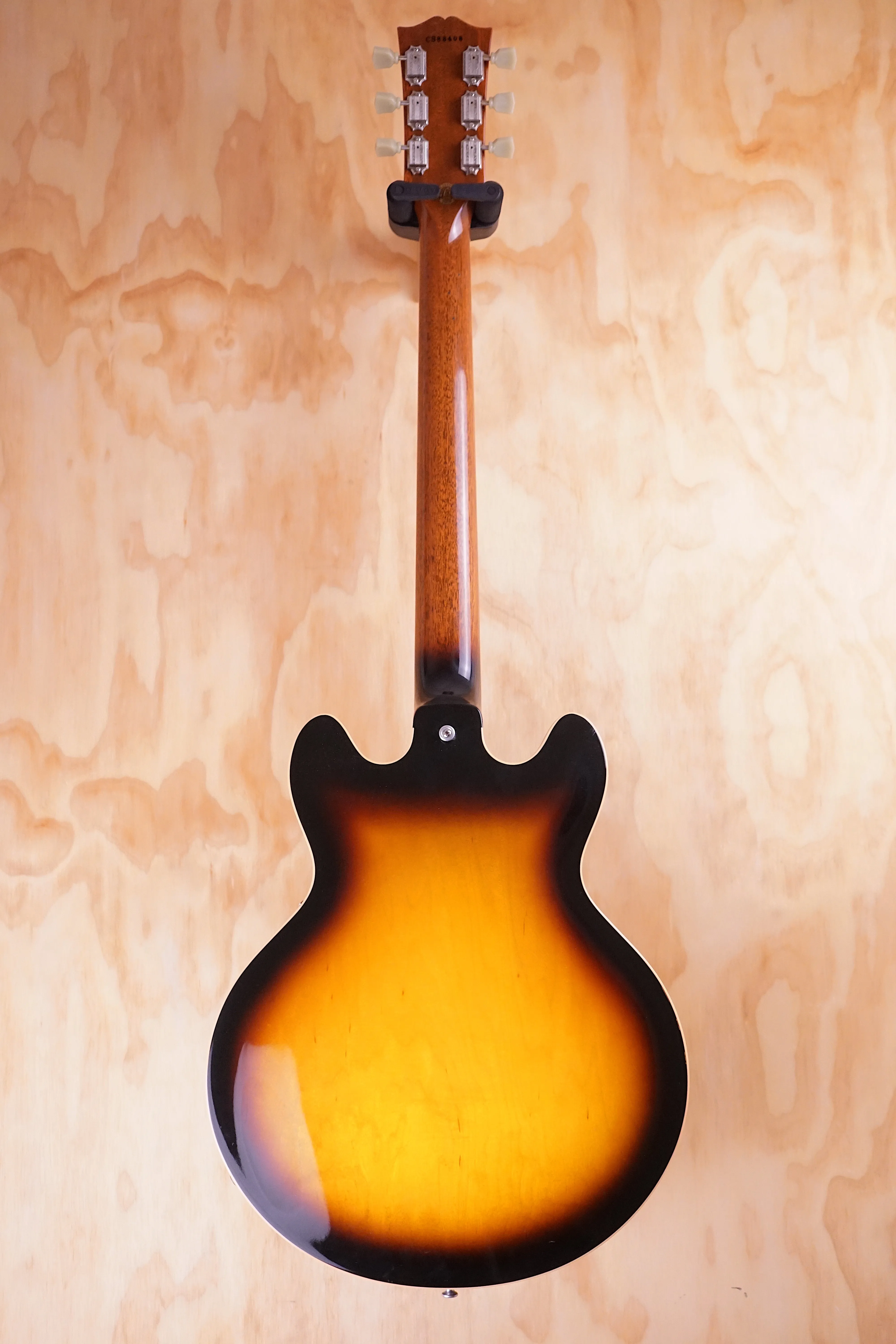 Gibson Custom Shop ES-3399 in Sunburst, USED