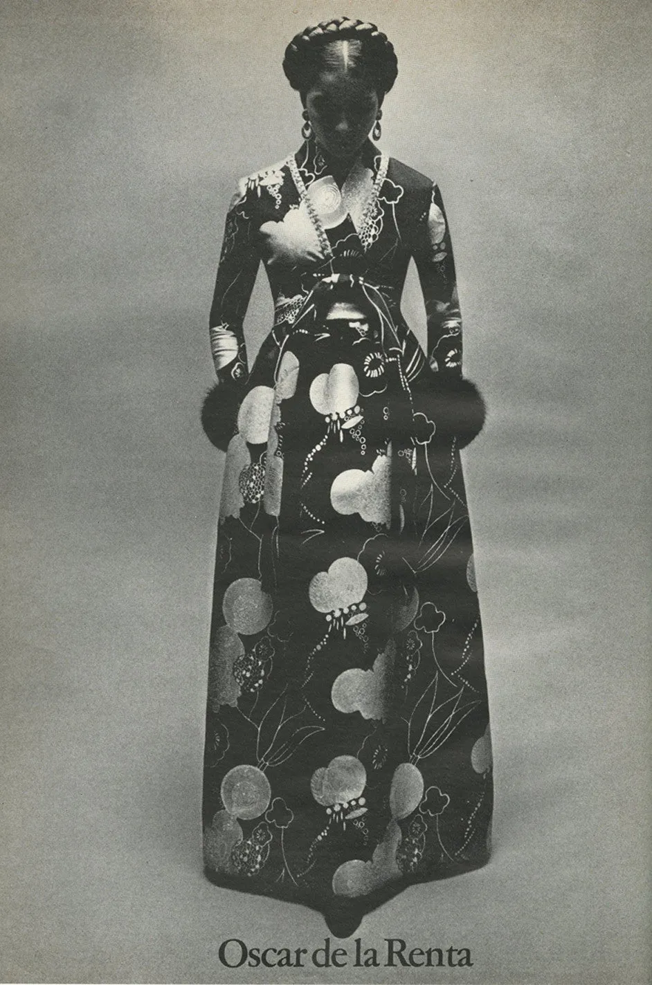 Important c1970 Oscar de la Renta Ad Campaign Gown