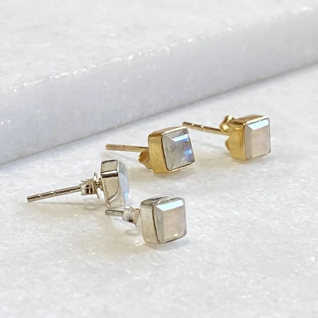 Keepsake - Moonstone and 14K Gold Vermeil Horseshoe Necklace