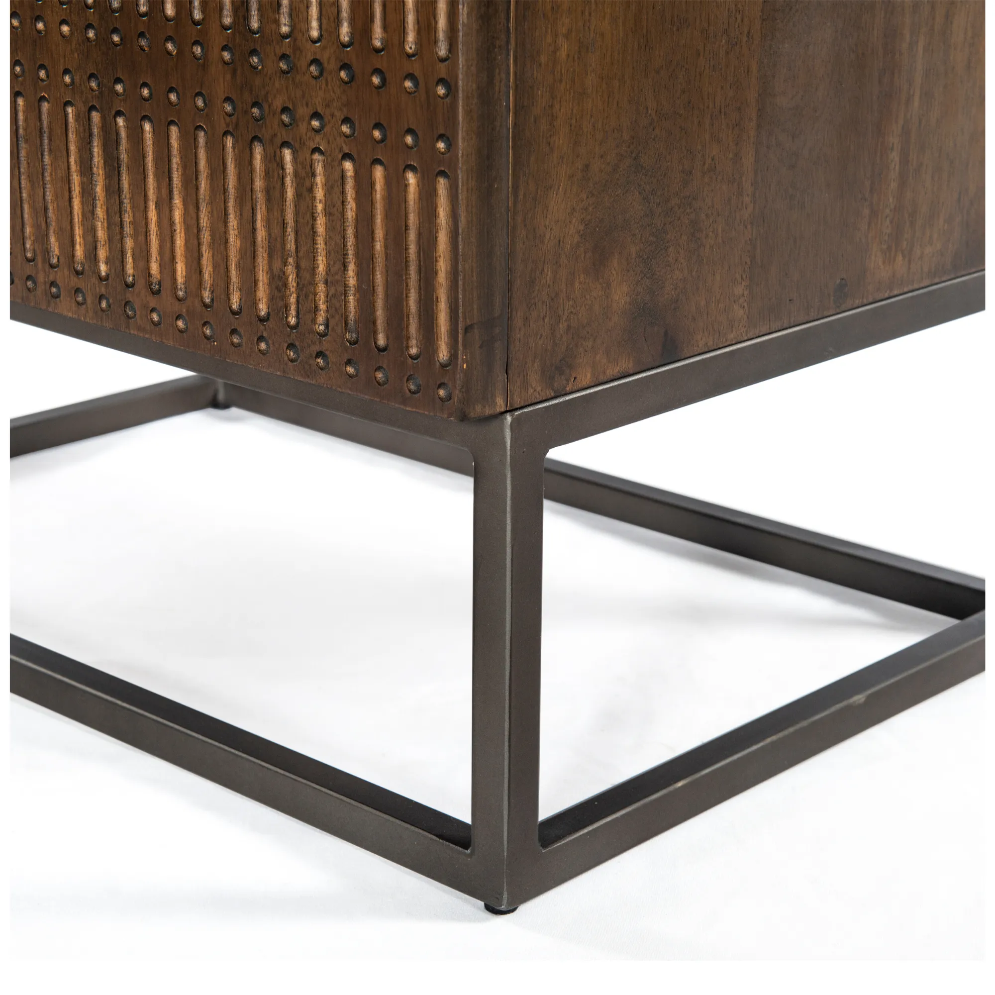 Kelby Cabinet Nightstand