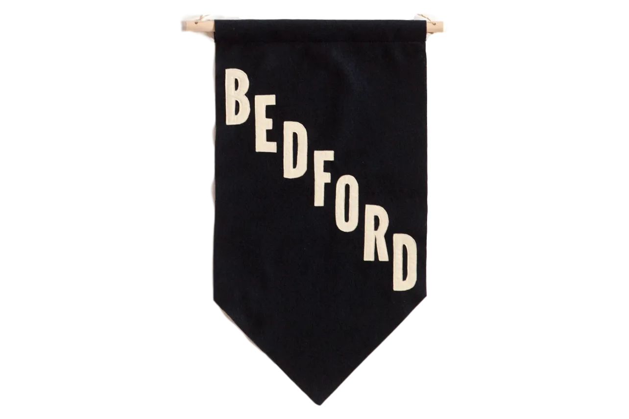 LG Bedford Felt Flag Banner