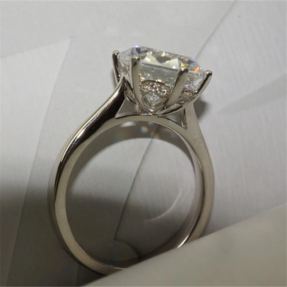 Luxury 4CT Round Cut Moissanite Ring for Women Sterling Sliver