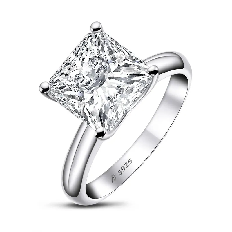 Luxury Princess Cut Moissanite Diamond Solitaire Ring