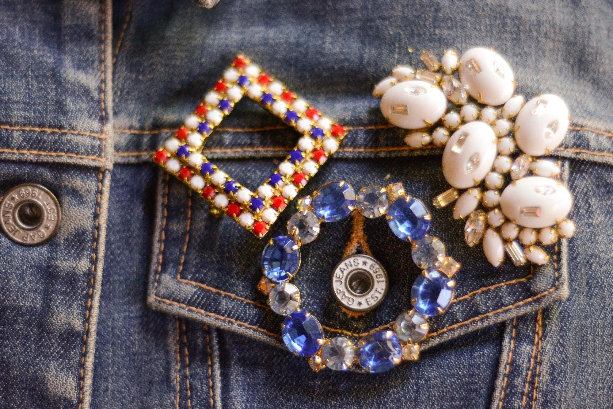 Milk Glass Cabochon and Rhinestone Brooch
