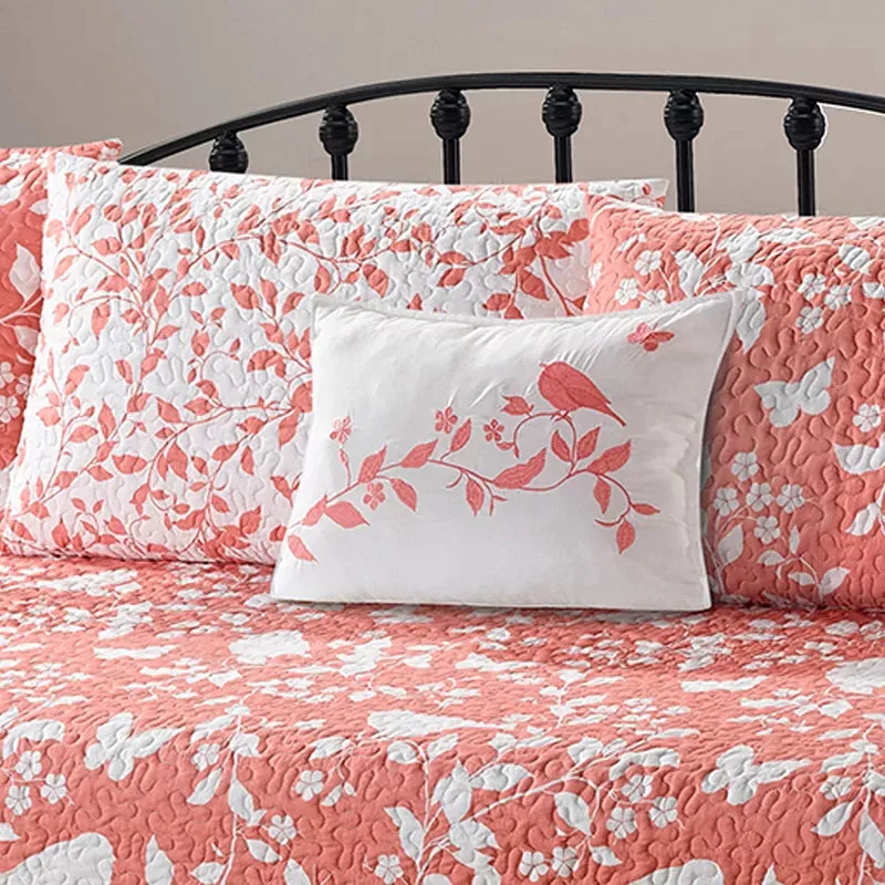 New Wayfair Rhonda Microfiber 6 Piece Coverlet / Bedspread Set for Daybed in Coral! Retails $187 