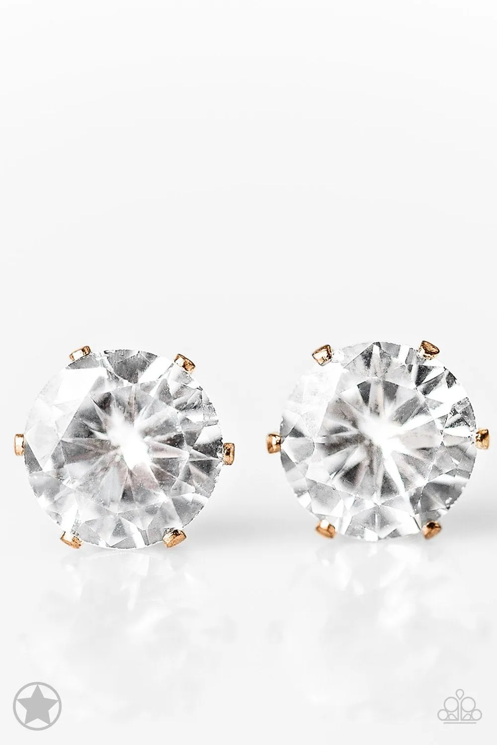 Paparazzi Just In TImeless - Gold Post Earrings