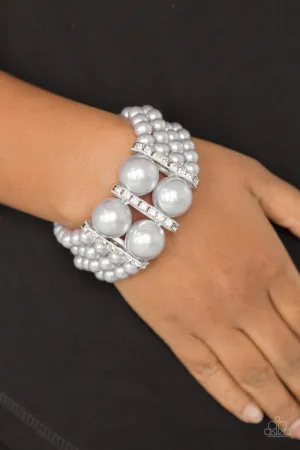 Paparazzi - Romance Remix- Silver Pearl Bracelet