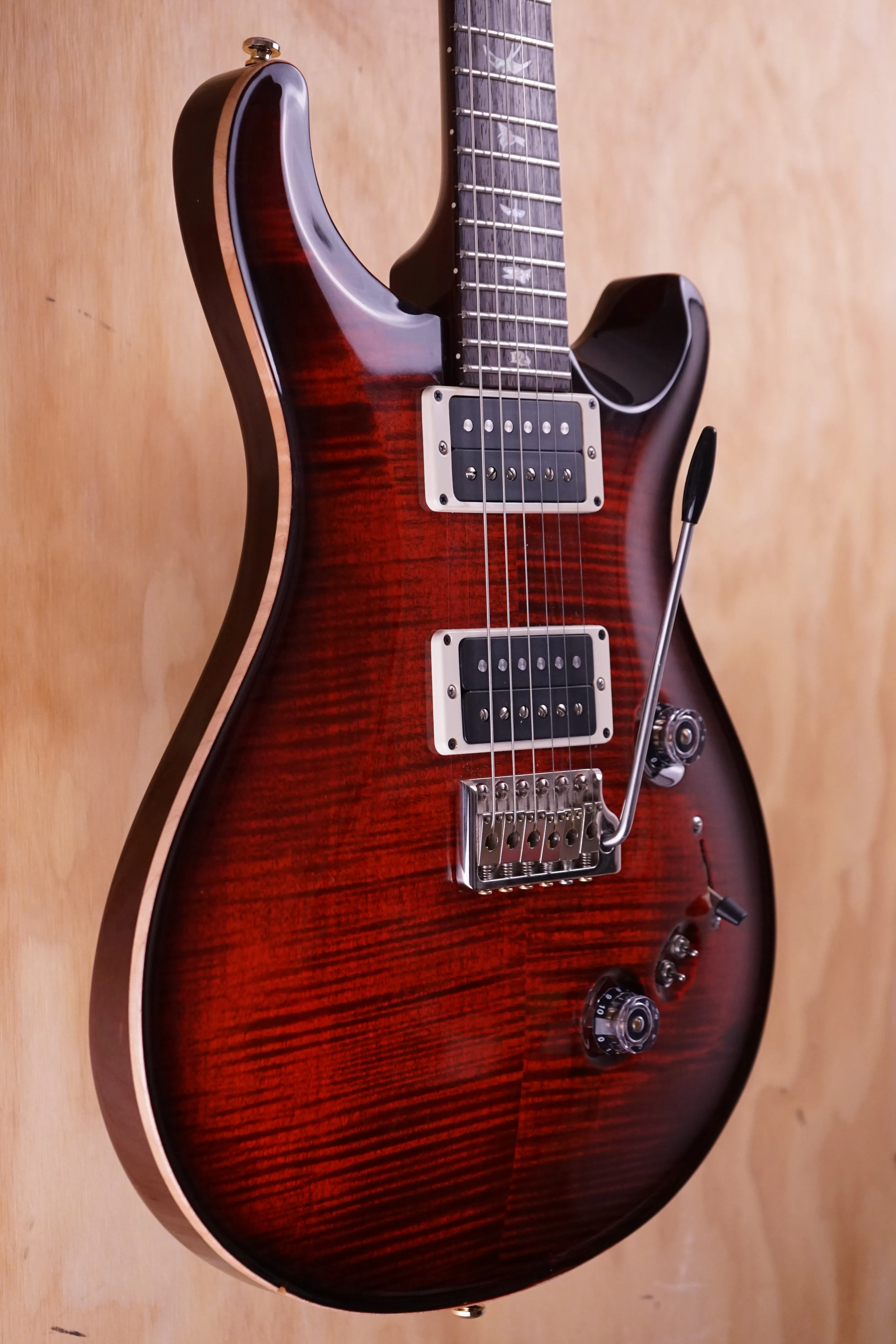 PRS 24-08 in Fire Red Burst from 2018, USED