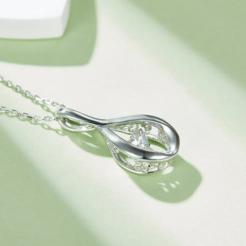 Round Cut 0.5ct Moissanite Dancing Pendant Necklace