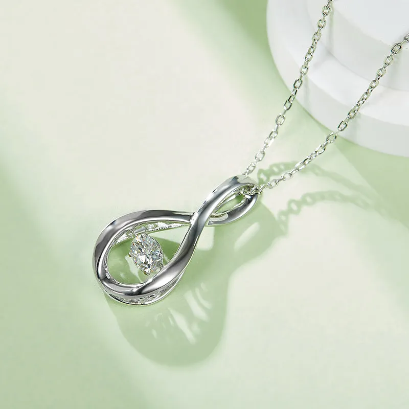 Round Cut 0.5ct Moissanite Dancing Pendant Necklace