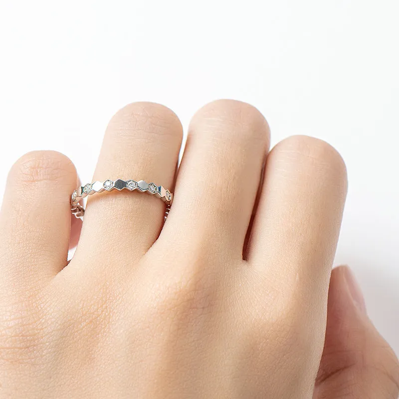 Round Cut Moissanite Diamond Honeycomb Eternity Ring