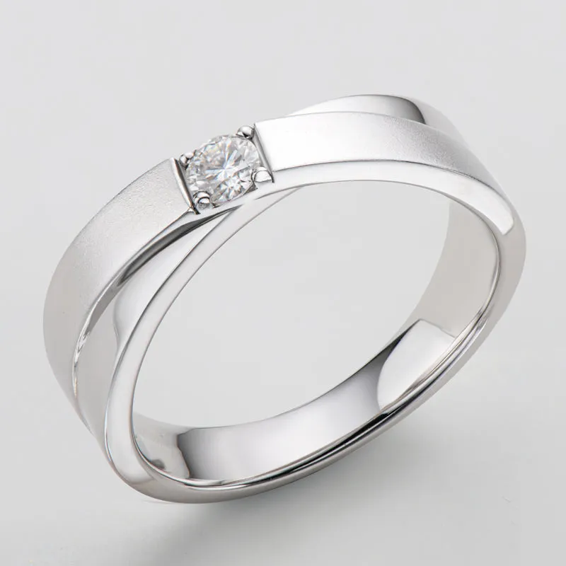 Round Cut Moissanite Diamond Male Ring