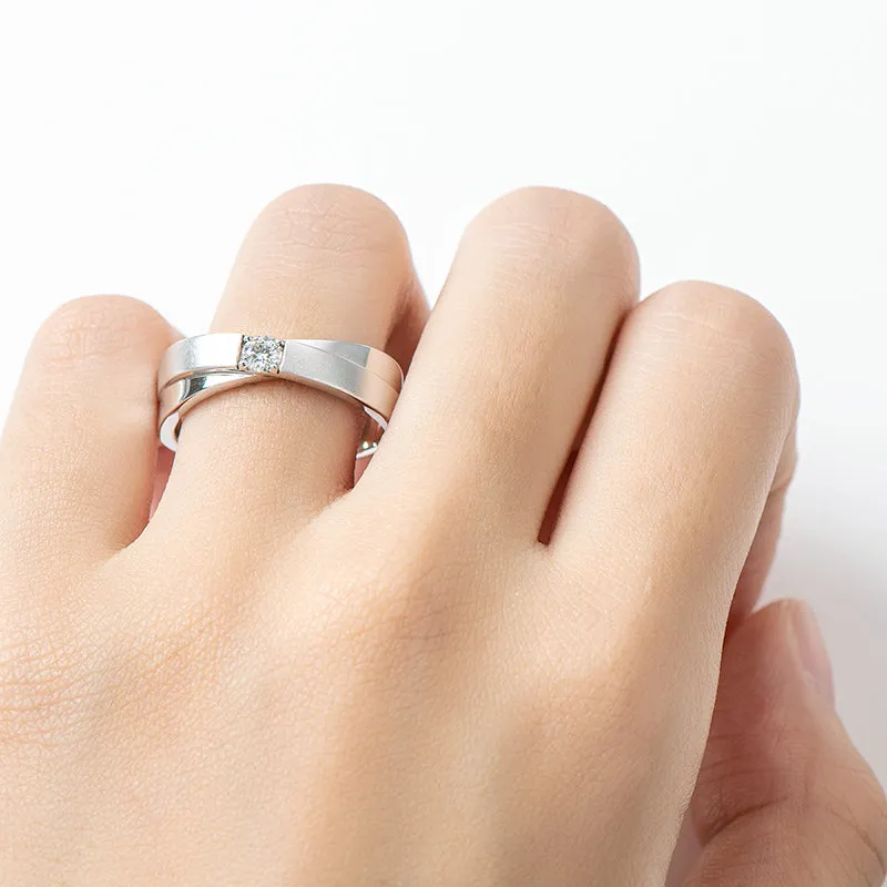 Round Cut Moissanite Diamond Male Ring