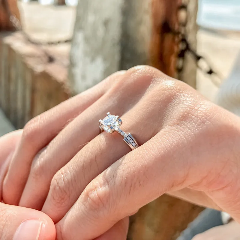 Round Cut Moissanite Diamond Small Waist Ring