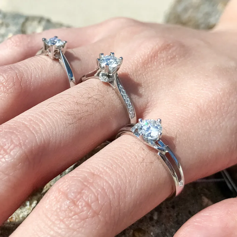 Round Cut Moissanite Diamond Solitaire Ring