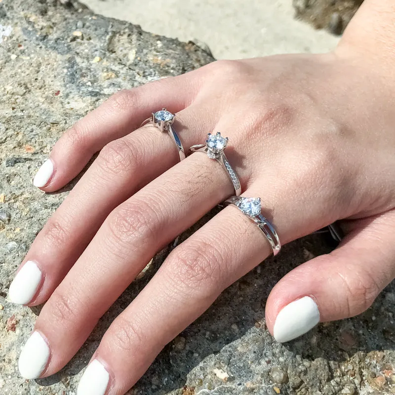 Round Cut Moissanite Diamond Solitaire Ring