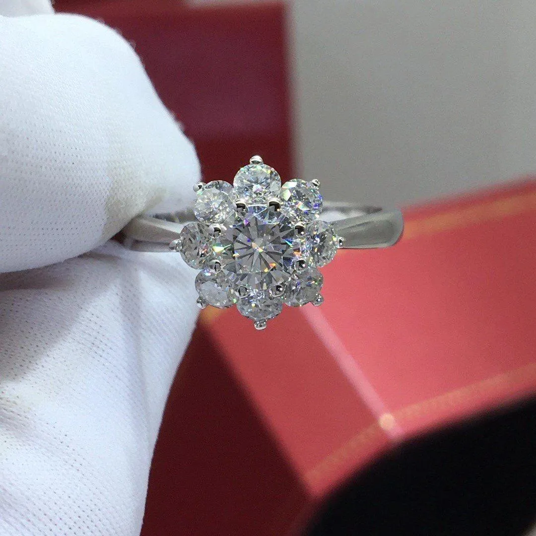 Snow Flower Moissanite Ring 18k Gold