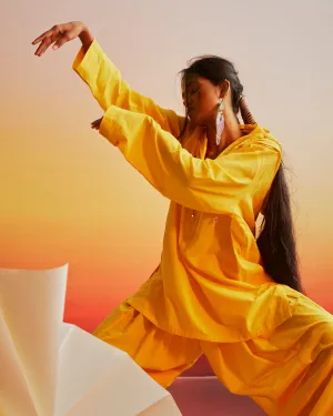 Summer Co-Ord Kurta Set-Cotton-Huda Hooded-42-Yellow-Black-lime-White-Fashion Edit Ajna Vana-Ituvana