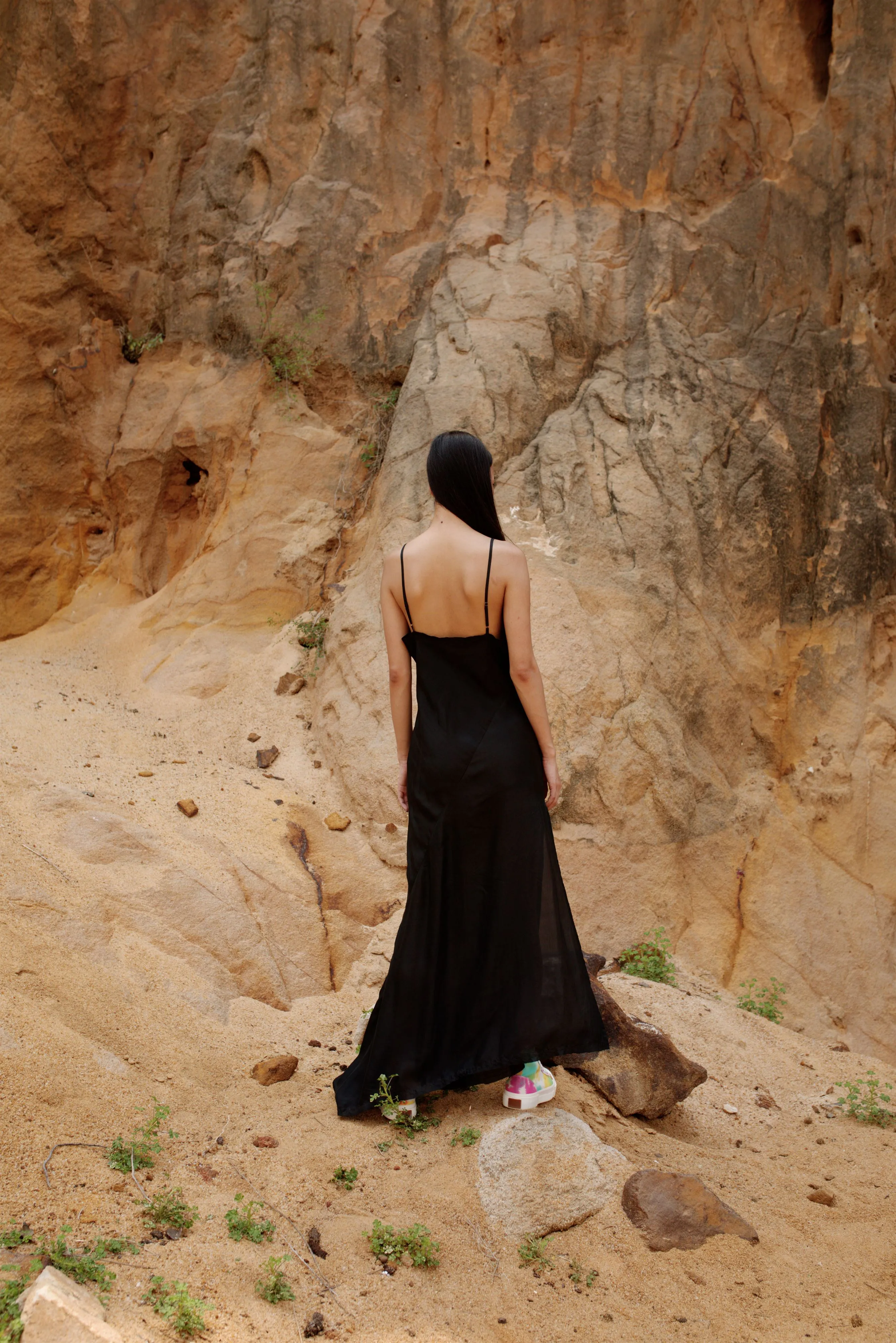 Summer Dress Knotted-Silk-Orange-Black-Pink-Itu 34-Fashion Edit Maya Vana-Ituvana