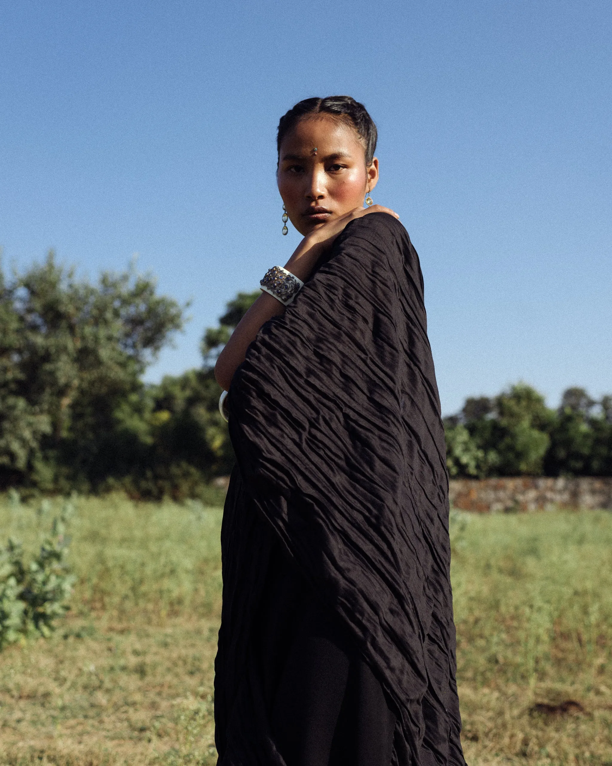 Summer Dress Sari Cotton Nava-Black-Ivory-White-28-Fashion edit Sova Vana-Ituvana