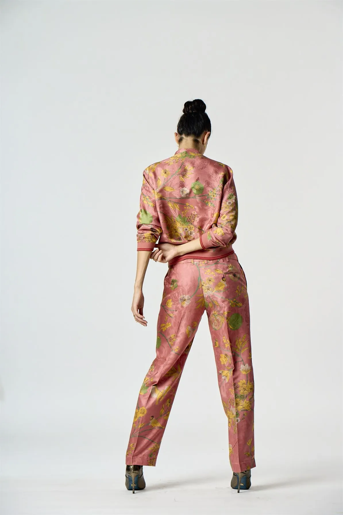 Summer-Jacket Bomber Janbaaz Rose Silk Damask-Fashion Edit Orchard-WOW301SJ537-SUKETDHIR