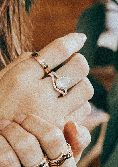 Thea Ring - Moonstone