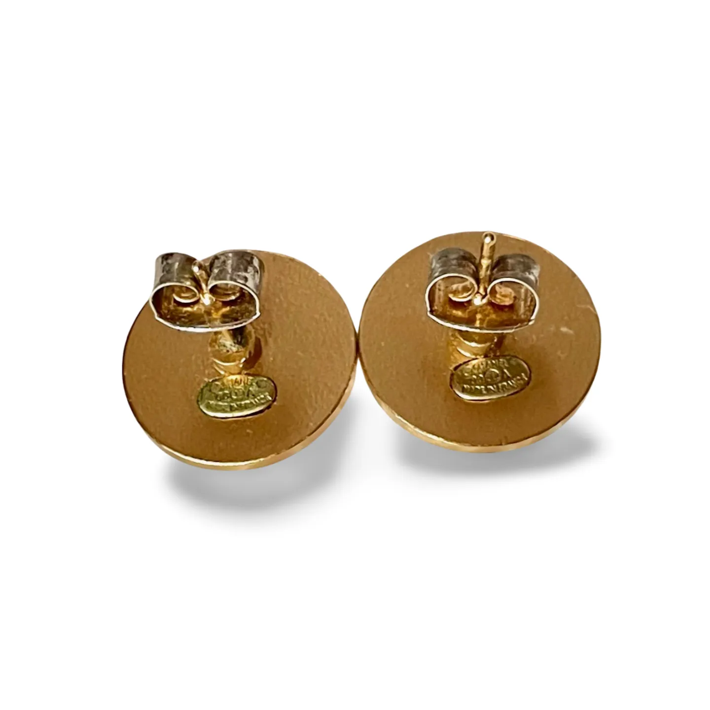 Vintage CHANEL golden round stud earrings with red rhinestone crystal CC marks. Pierced earrings. 060728br11