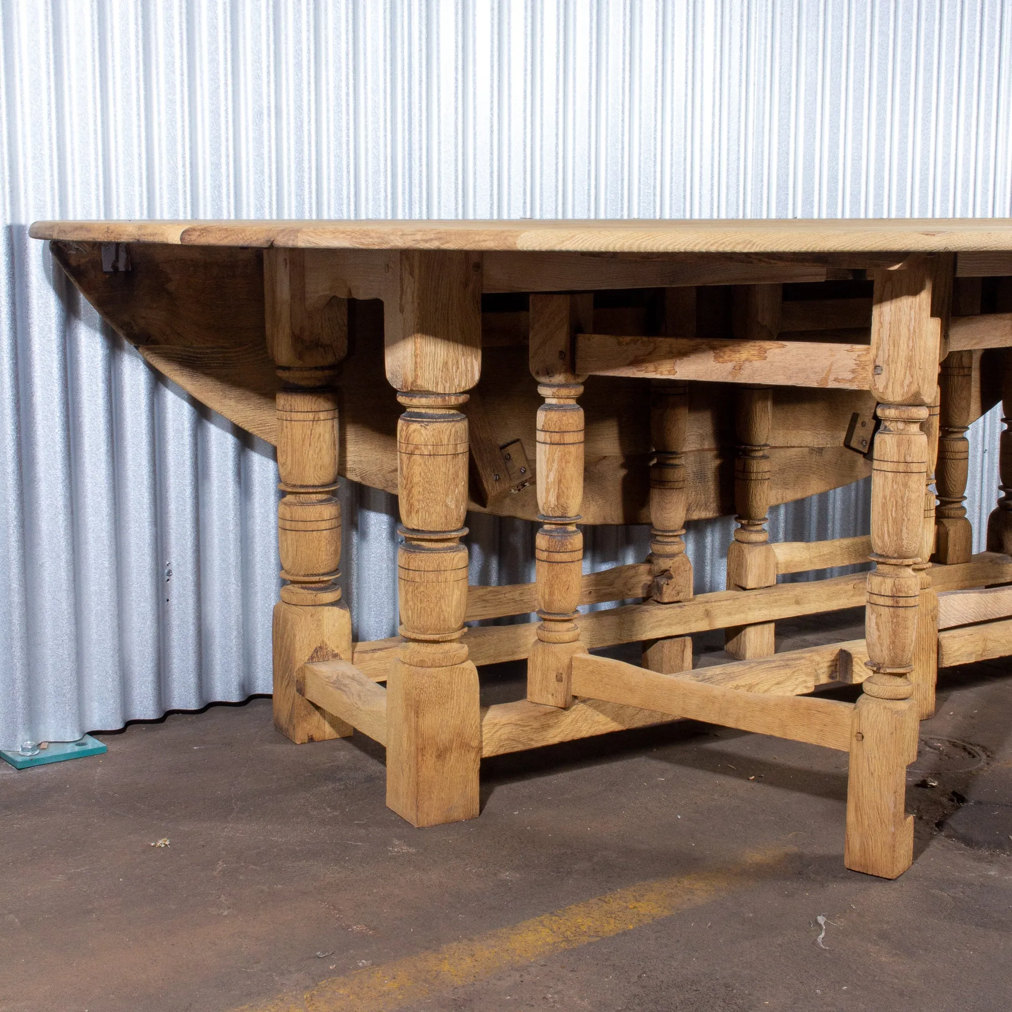 Vintage French Oak Gate Leg Drop-Leaf Table