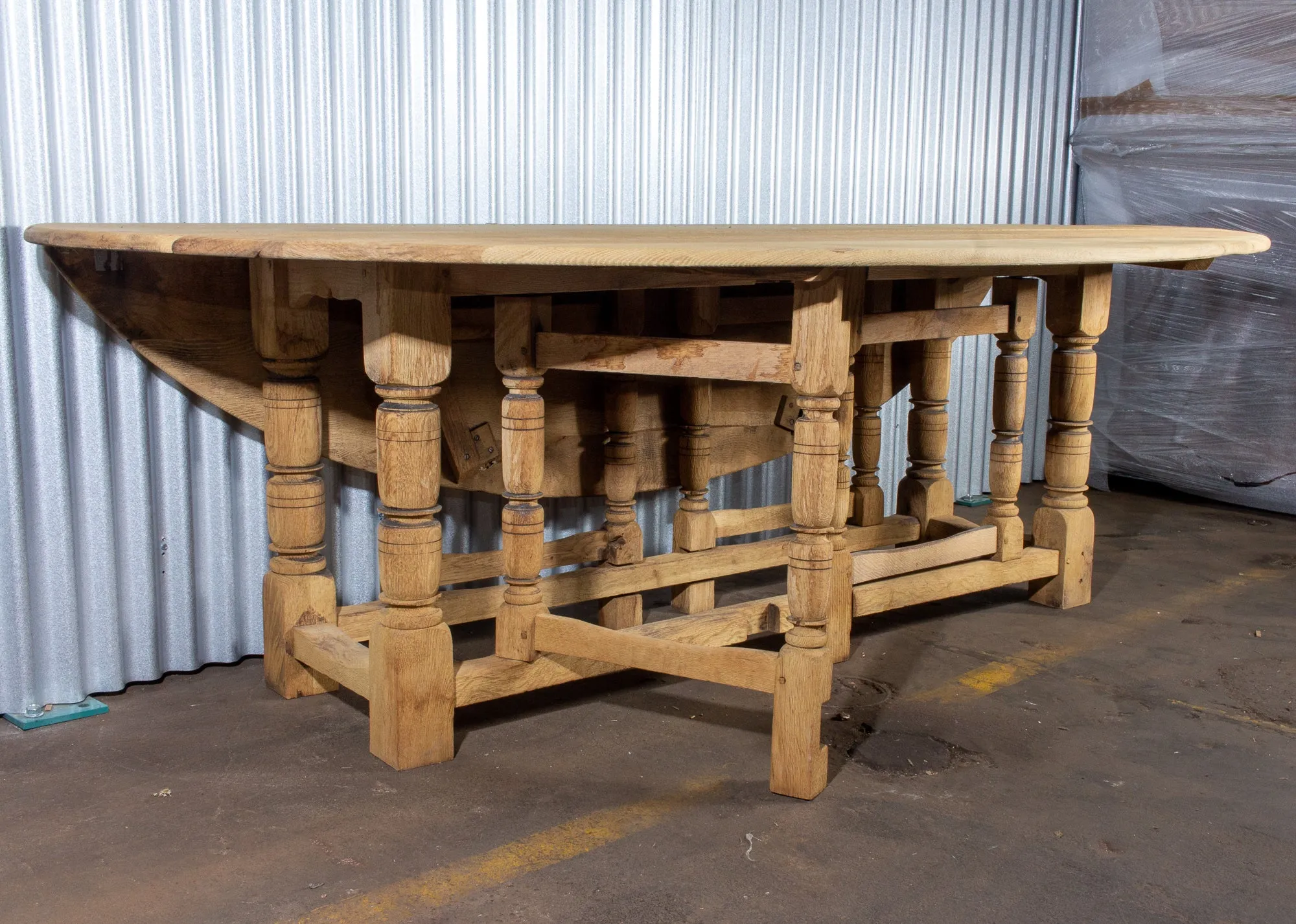 Vintage French Oak Gate Leg Drop-Leaf Table