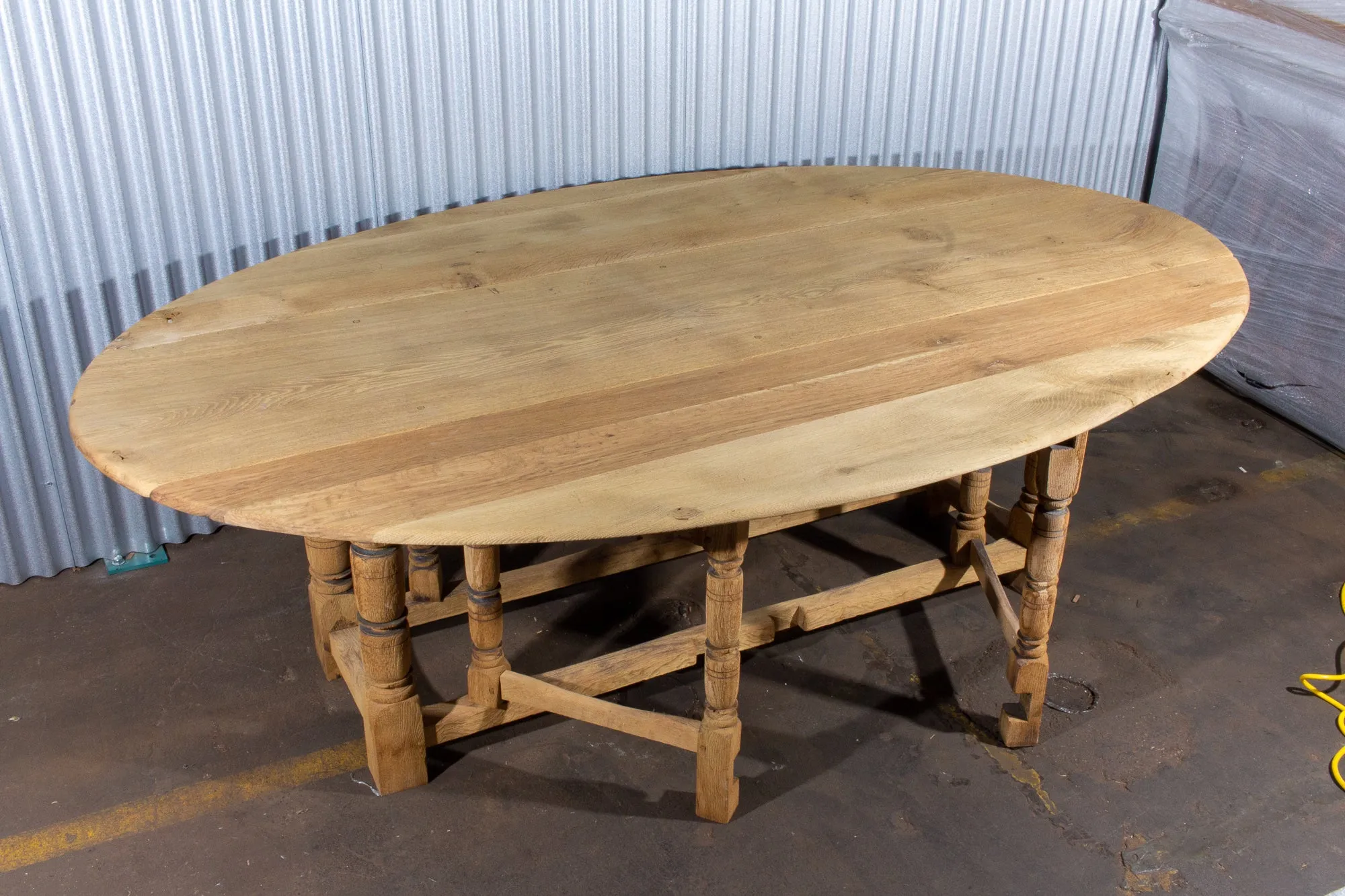 Vintage French Oak Gate Leg Drop-Leaf Table