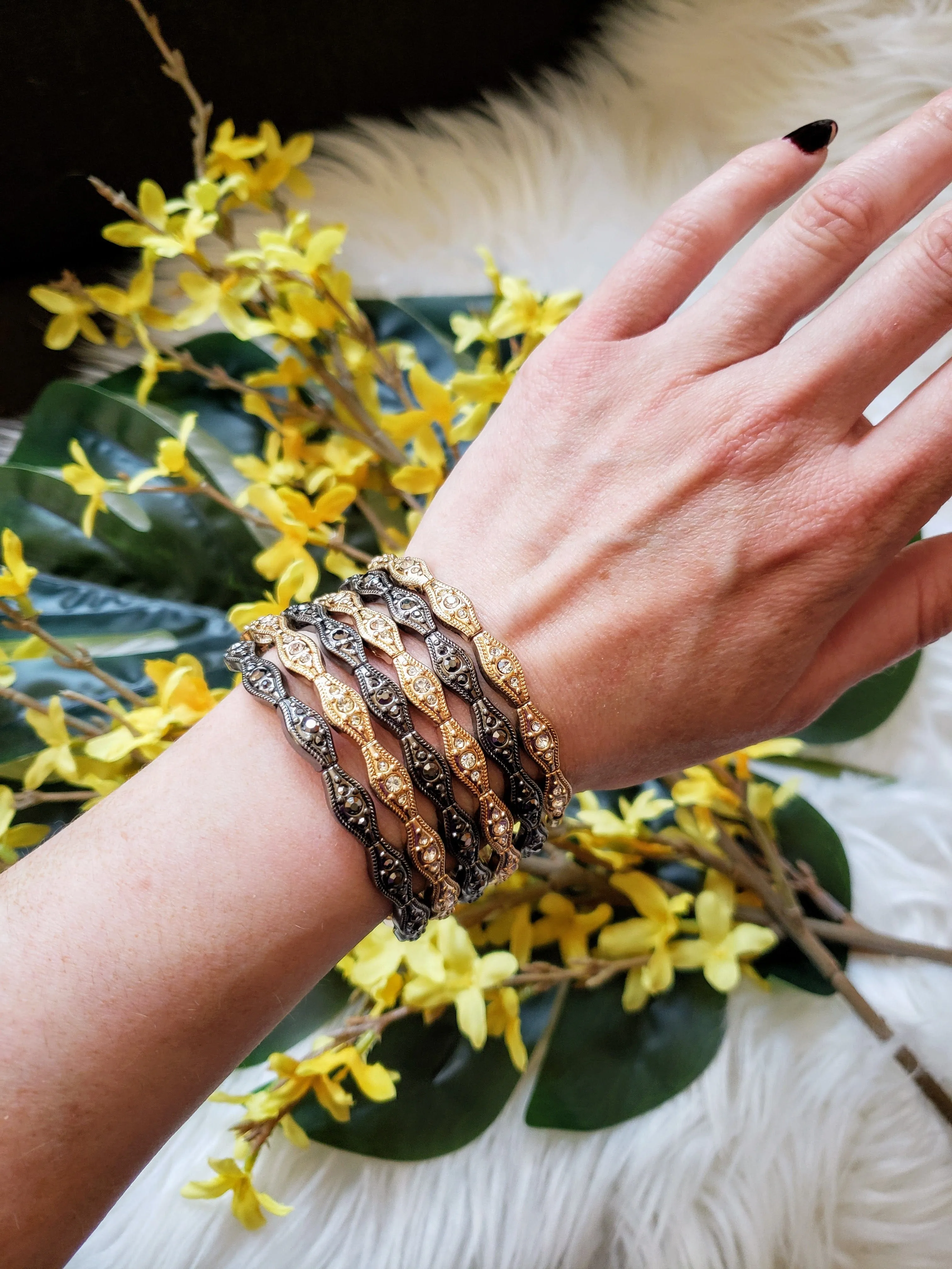 Vintage - Gold & Gunmetal Bracelet