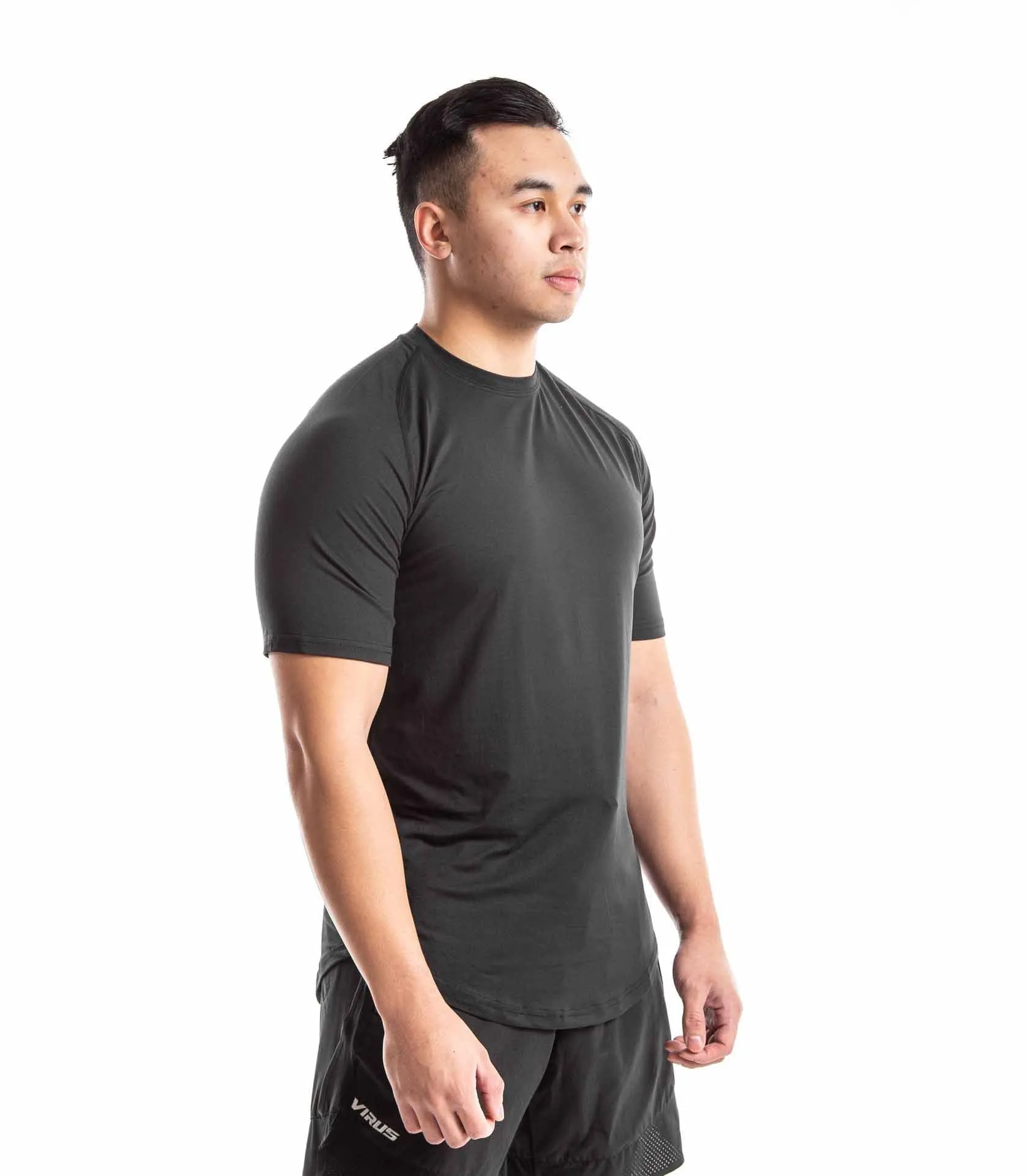 VIRUS - Coaches Scoop Short Sleeve